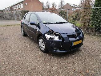Toyota Auris 1.6 Navi Clima 5-Drs picture 3