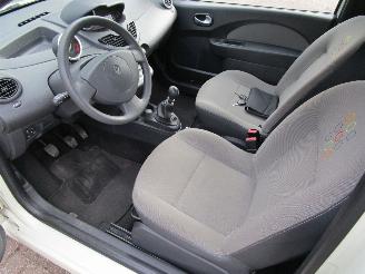 Renault Twingo Airco 1e Eigenaar 113.000 KM picture 10