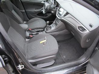 Opel Astra 1.6 CDTI Navi Clima 6-Bak picture 14