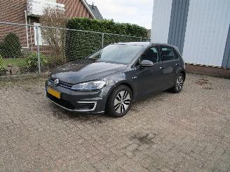 uszkodzony samochody osobowe Volkswagen e-Golf Navi Camera 57.000 KM 2020/2