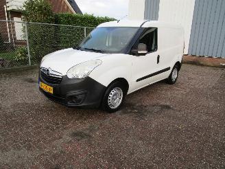 damaged commercial vehicles Opel Combo 1.3 CDTI Navi Airco 2016/12