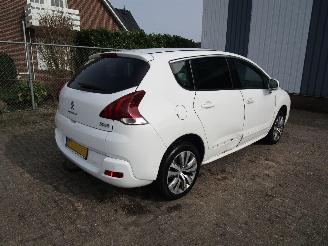 Peugeot 3008 1.6 HDI Navi Clima 6-Bak picture 5