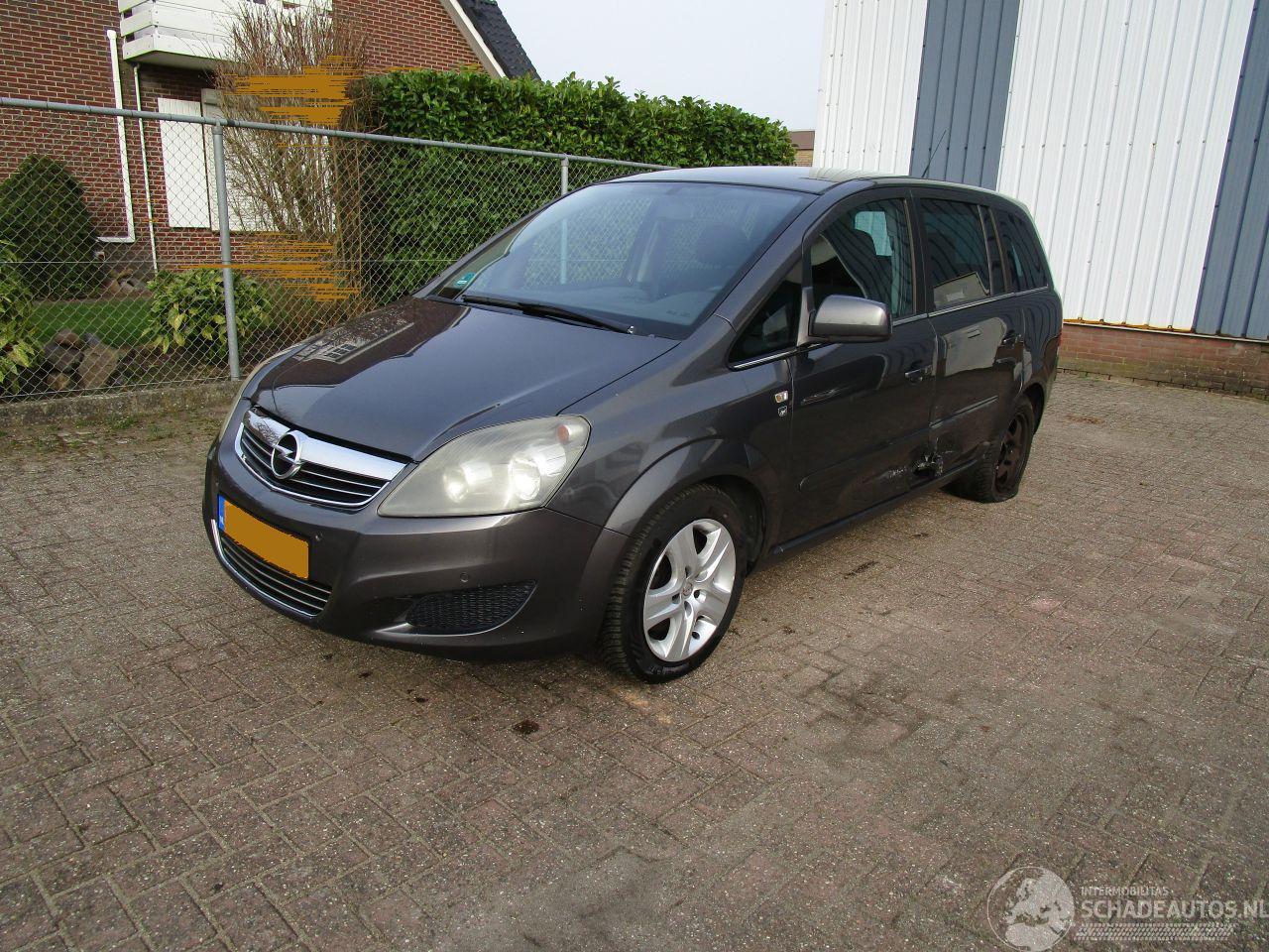 Opel Zafira 2.2 Automaat Navi Airco 7-Pers.