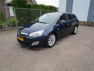 škoda osobní automobily Opel Astra 1.6 Turbo Navi Clima 6-Bak 2011/1