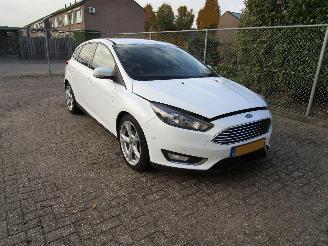 Ford Focus 1.0 Navi Clima picture 3