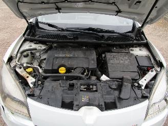 Renault Mégane Coupe 1.4 TCE Monaco GP Parelmoer Wit picture 10