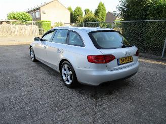 Audi A4 2.0 TDI Navi Clima Schadevrij 6-Bak picture 2