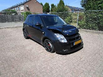 Suzuki Swift 1.3 Airco Radio/CD 5-Drs picture 3