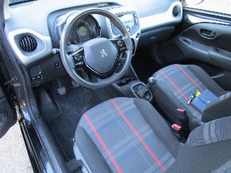 Peugeot 108 Airco Radio/CD 5-Drs picture 16
