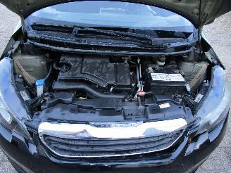 Peugeot 108 Airco Radio/CD 5-Drs picture 11