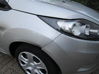 Ford Fiesta 1.25 Airco Radio/CD 5-Drs picture 6