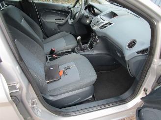 Ford Fiesta 1.25 Airco Radio/CD 5-Drs picture 12