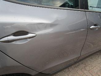 Hyundai Ix35 Navi Achteruitrijcamera Clima 6-Bak picture 9