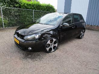 Damaged car Volkswagen Golf 1.4 TSI Navi Leder Clima 6-Bak 2009/1