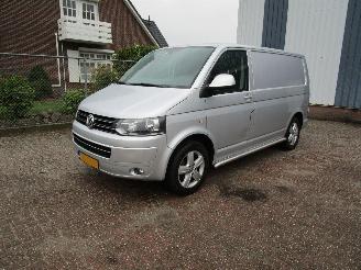 uszkodzony samochody ciężarowe Volkswagen Transporter 2.0 TDI 180 PK DSG Navi Airco 2014/5