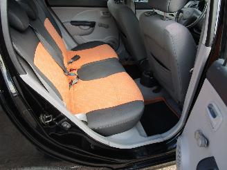 Kia Picanto 1.0 Airco picture 8