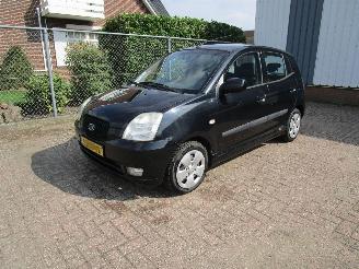 škoda osobní automobily Kia Picanto 1.0 Airco 2006/8