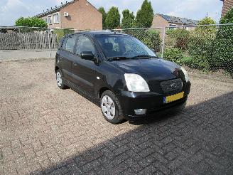 Kia Picanto 1.0 Airco picture 3