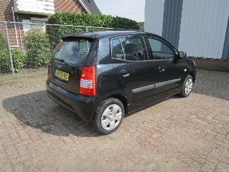 Kia Picanto 1.0 Airco picture 4
