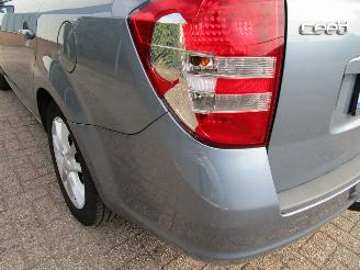 Kia Ceed 1.6 CRDI Navi Airco Radio/CD picture 8