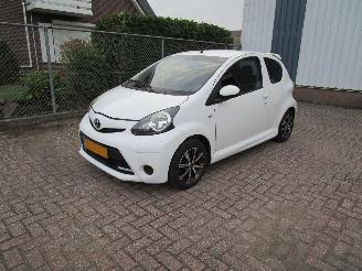 Avarii autoturisme Toyota Aygo Airco Radio/CD 3-Drs 2013/7