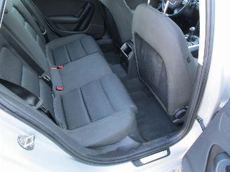 Audi A4 2.0 TDI Navi Schadevrij 6-Bak picture 8