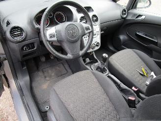 Opel Corsa 1.2 16V Airco 5-Drs picture 17