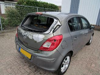 Opel Corsa 1.2 16V Airco 5-Drs picture 5