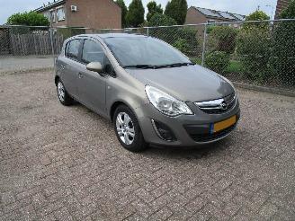 Opel Corsa 1.2 16V Airco 5-Drs picture 3
