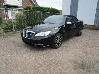 Lancia Flavia 2.4 Cabrio Automaat 124.000 KM picture 3