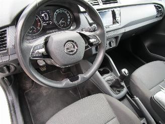 Skoda Fabia 1.0 TSI Navi Airco picture 18