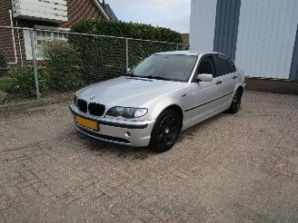 Schadeauto BMW 3-serie 318i Navi Clima Sedan 2004/3