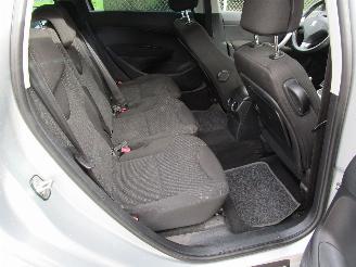 Peugeot 308 1.6 THP Clima 7-Persoons picture 8