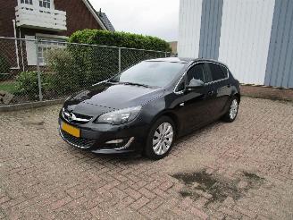 skadebil auto Opel Astra 1.4 T Navi Clima 6-Bak 2014/2
