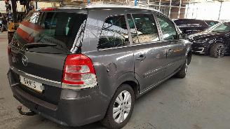 Opel Zafira 1.8 16V BENZ AUT MPV 140 PK picture 4