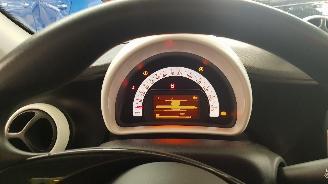 Smart Forfour 1.0 12V AUT BENZ 71 PK.... picture 10