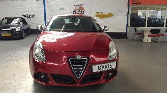 Alfa Romeo Giulietta 1.4 TB 16V   BENZ 1.368CC 88KW 120PK picture 2