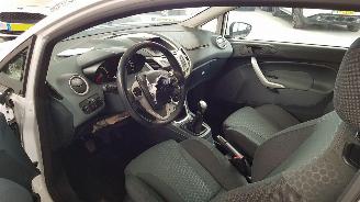 Ford Fiesta 1.6 16V SPORT  BENZ 1.596CC 88KW 120PK picture 8