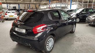 Peugeot 208 1.2 VTI 12V PURETECH   BENZ 1.199CC 60KW 82PK picture 4