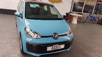 Volkswagen Up! 1.0 12V  BENZ  999CC 44KW 60PK picture 2