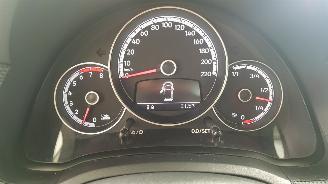 Volkswagen Up! 1.0 12V  BENZ  999CC 44KW 60PK picture 9