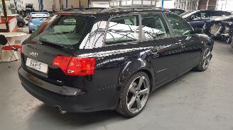 Audi A4 Avant 3.2 FSI Quattro Advance picture 4