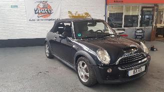 Mini Cooper S 1.6 Cooper S Sidewalk picture 3