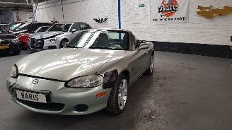 škoda osobní automobily Mazda MX-5 1.6i 16V CABRIO  BENZ 1.598CC 81KW 110PK 2003/5