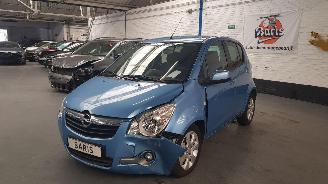 damaged passenger cars Opel Agila 1.2 16V MPV AUT  BENZ 1.242CC 63KW 86PK 2010/8