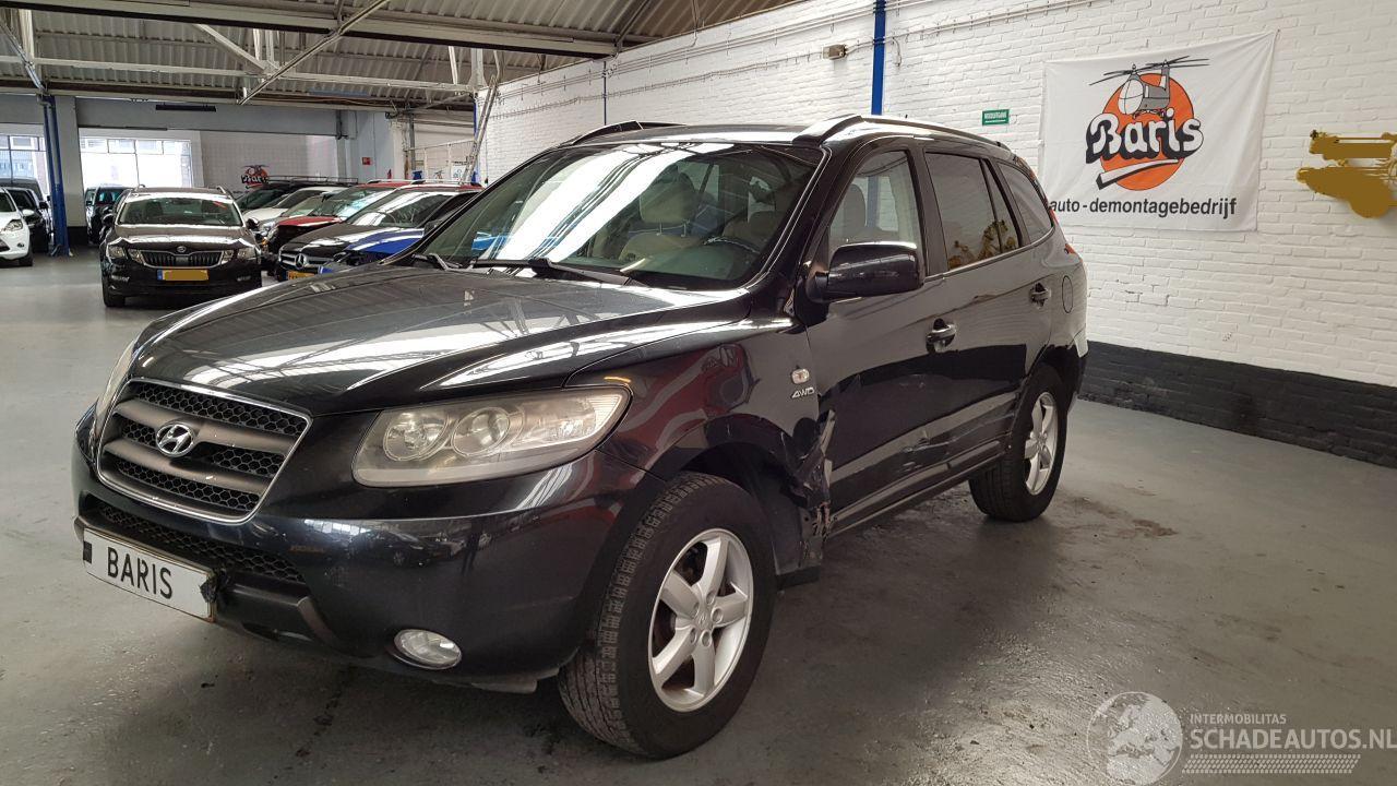 Hyundai Santa Fe 2.7 V6 24V 4x4 SUV AUT  BENZ 2.656CC 139KW 189PK