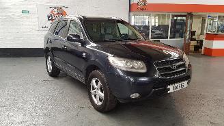 Hyundai Santa Fe 2.7 V6 24V 4x4 SUV AUT  BENZ 2.656CC 139KW 189PK picture 3