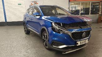 MG ZS EV 45 KWH SUV AUT ELEKTRISCH 110KW 150PK picture 4