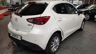 Mazda 2 1.5 SKYACTIV-G 90   BENZ 1.496CC 66KW 90PK picture 4