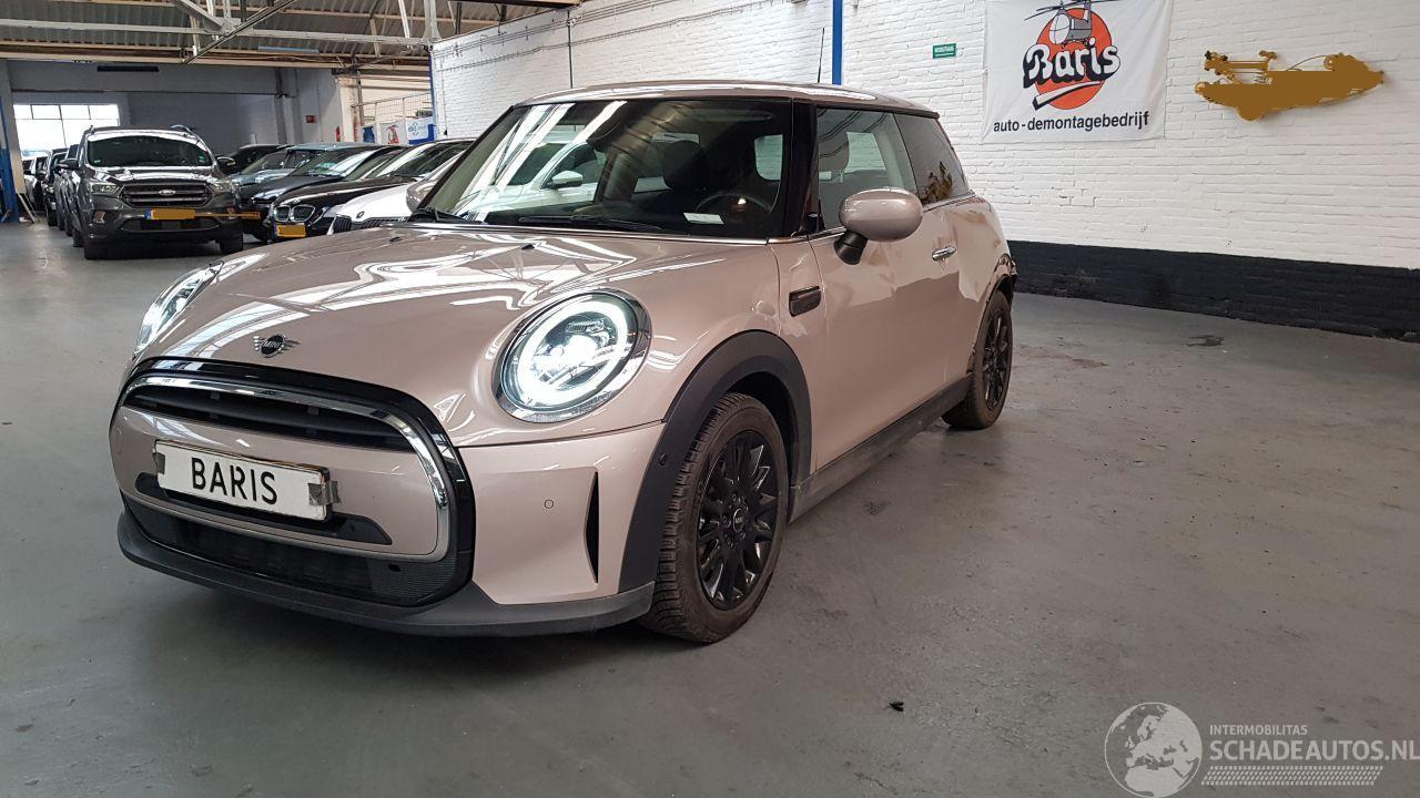 Mini Cooper 1.5 12V COOPER AUT 2DRS BENZ 1.499CC 100KW 136PK